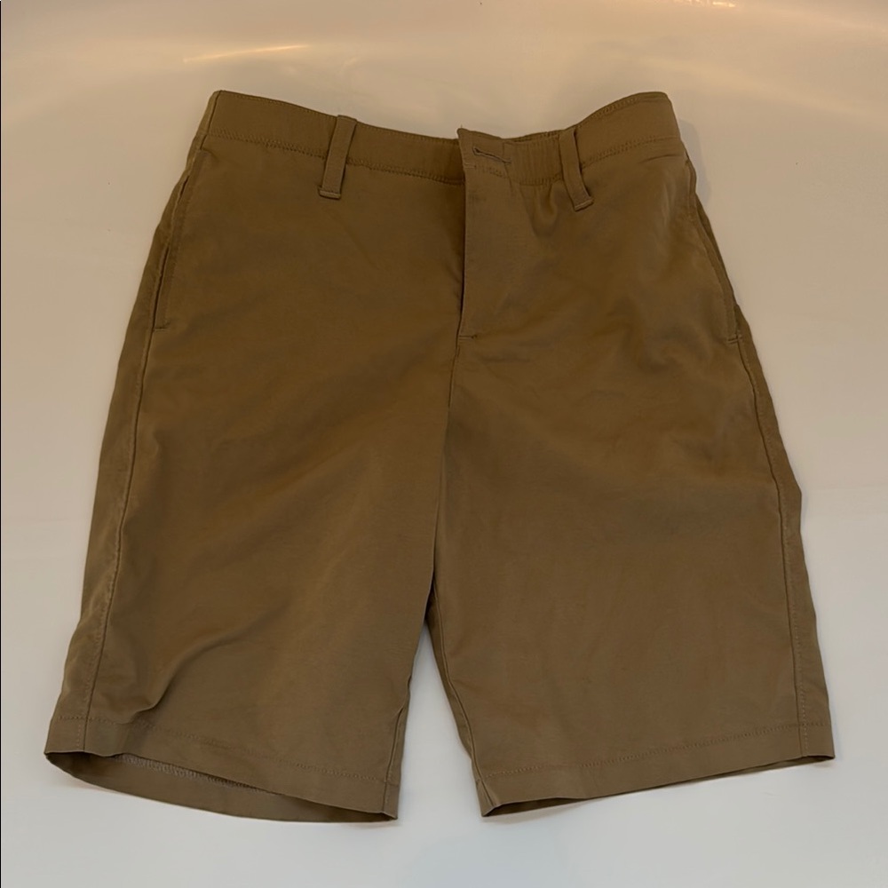 Under Armour Tan Flat Front Shorts Classic Design